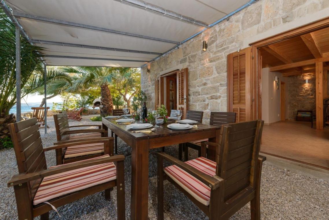 Luxury Beachfront Villa Mare With Private Pool At The Beach Orebic - Peljesac Ngoại thất bức ảnh