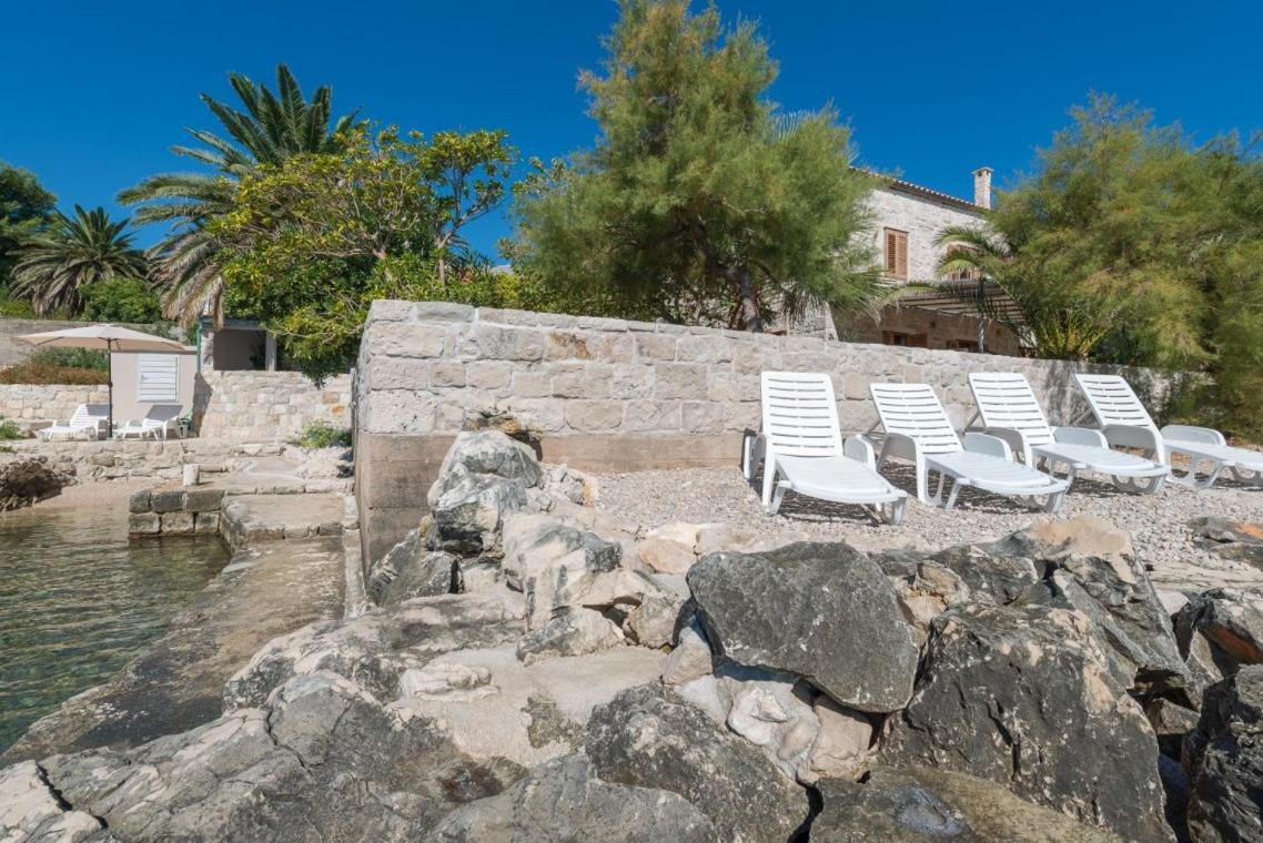 Luxury Beachfront Villa Mare With Private Pool At The Beach Orebic - Peljesac Ngoại thất bức ảnh