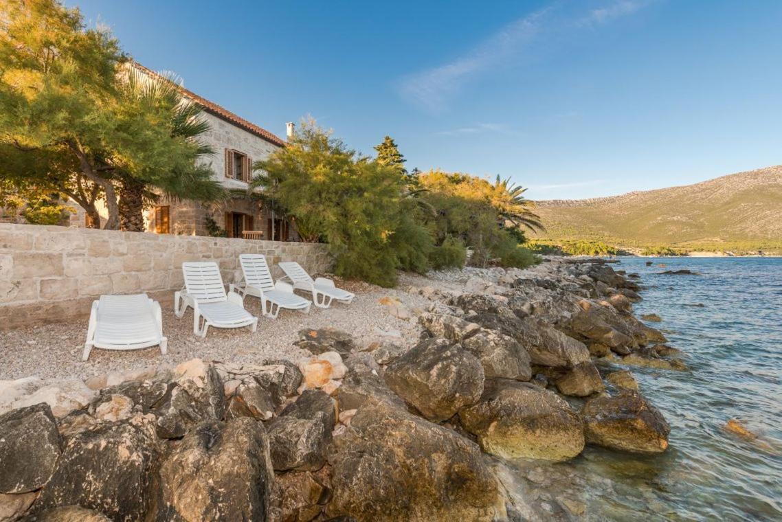 Luxury Beachfront Villa Mare With Private Pool At The Beach Orebic - Peljesac Ngoại thất bức ảnh