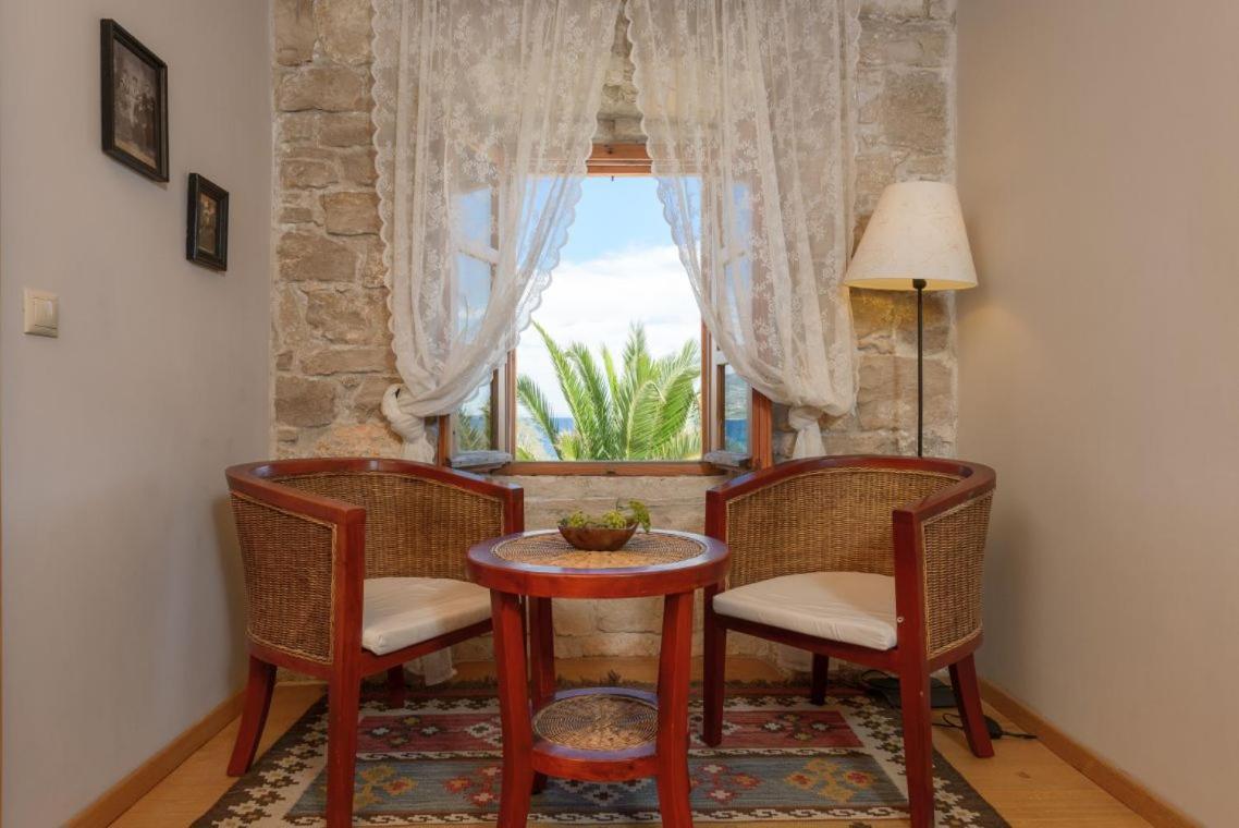 Luxury Beachfront Villa Mare With Private Pool At The Beach Orebic - Peljesac Ngoại thất bức ảnh