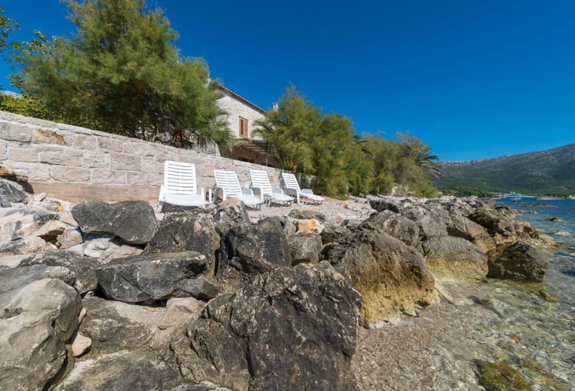 Luxury Beachfront Villa Mare With Private Pool At The Beach Orebic - Peljesac Ngoại thất bức ảnh